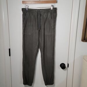 Athleta Fallon Jogger Pants Size 4 | Comfortable Jogger | 98% Cotton